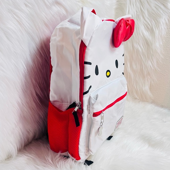 Hello Kitty Backpack - Picture 2 of 6